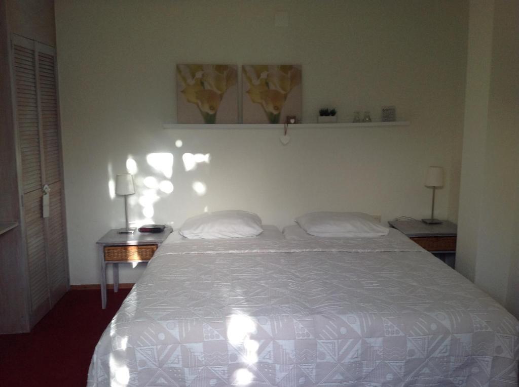 Hotel Pension Oranje Valkenburg aan de Geul Ruang foto